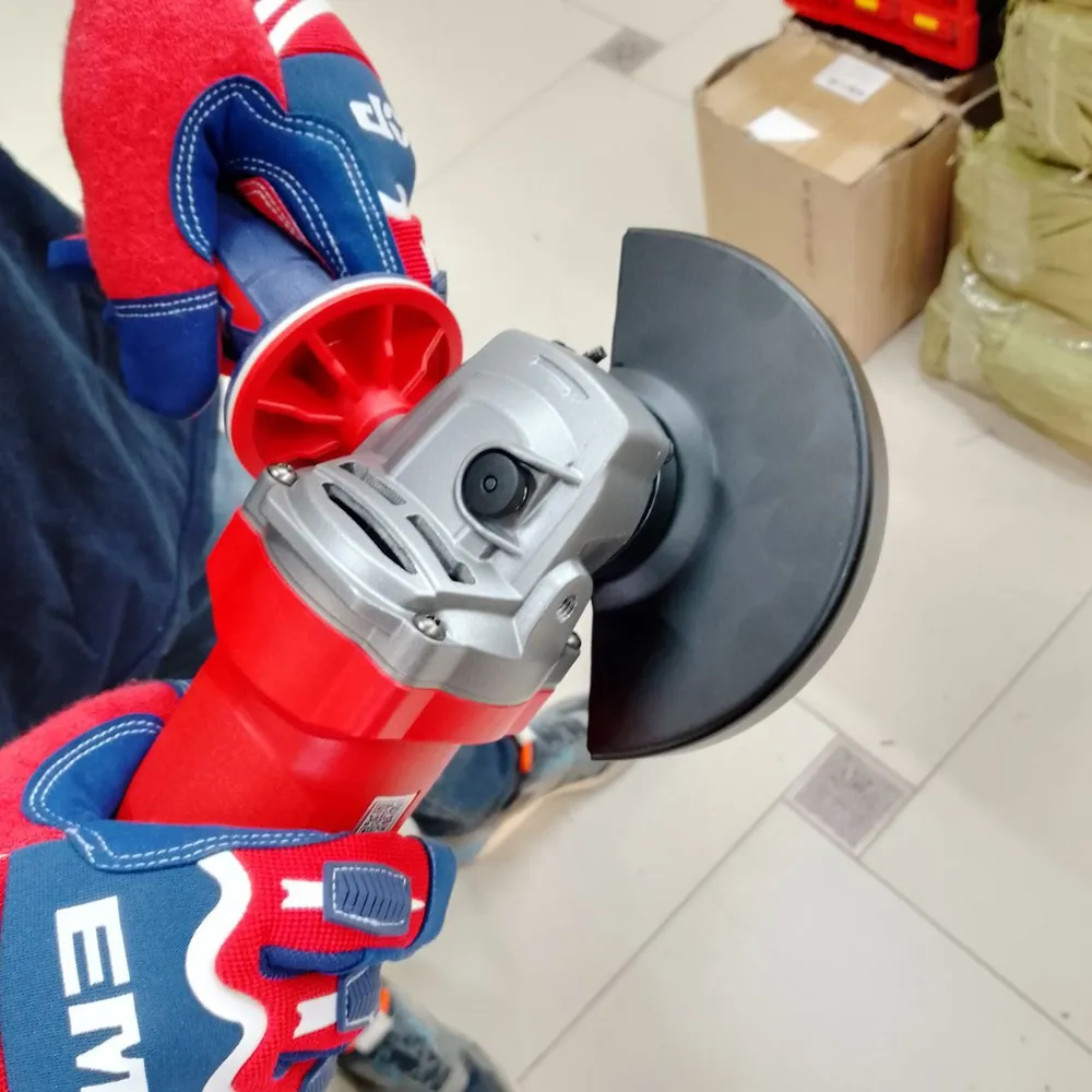 Անկյունային Հղկող Մեքենա - Բալգարկա  EMTOP EAGR11051