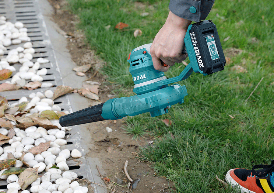 Մարտկոցային օդամղիչ- փոշեկուլ 20 Վ